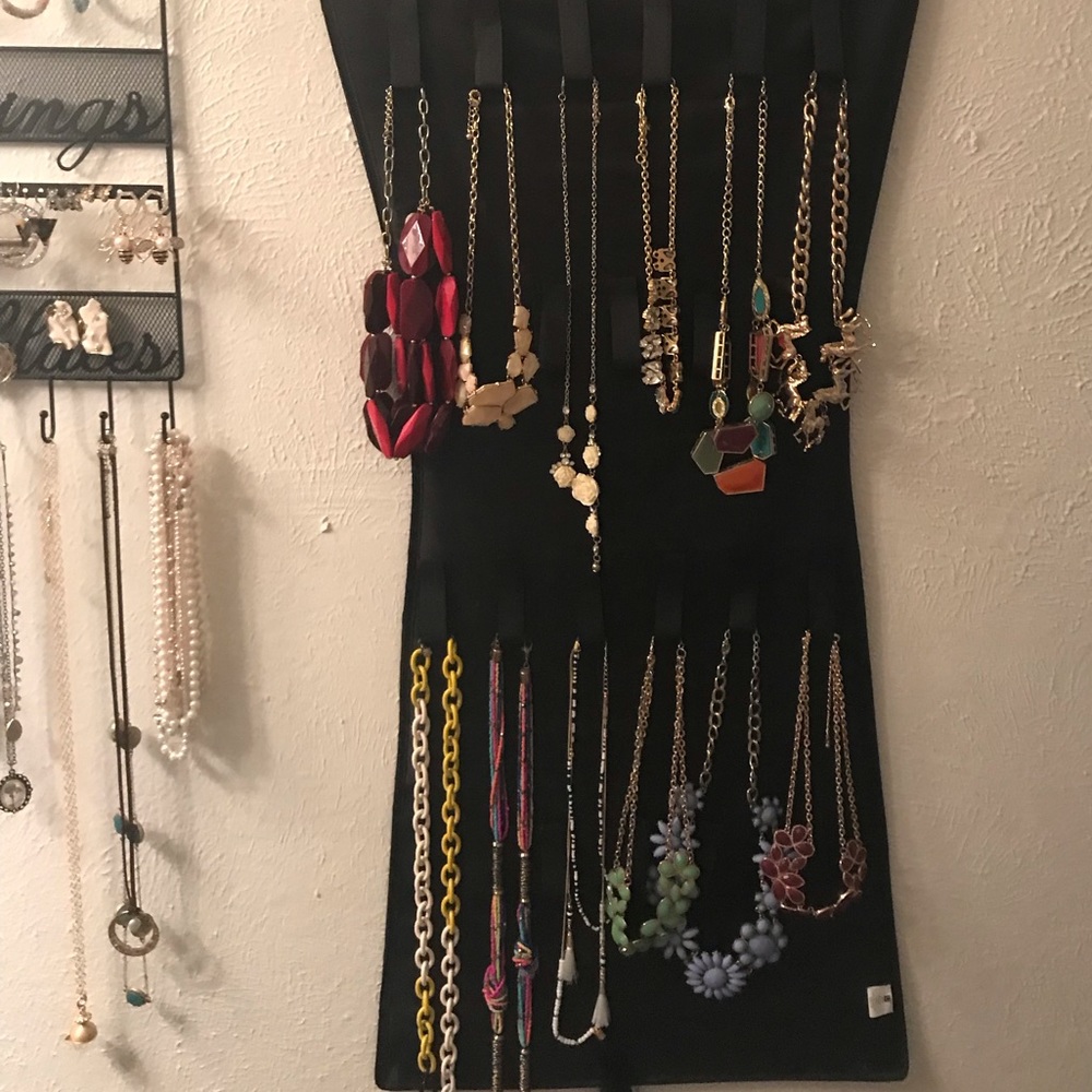 Statement Jewelry Moving Sale 💁‍♀️✨🛍